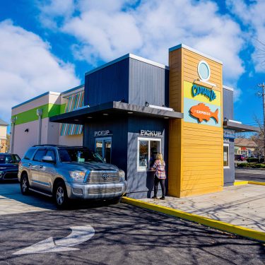 Captain D’s QSR franchise drivethru